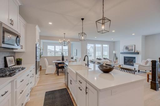 3923 Kokanee Lane N, Lake Elmo, MN 55042
