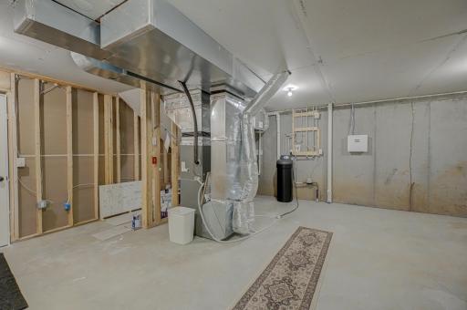 3923 Kokanee Lane N, Lake Elmo, MN 55042