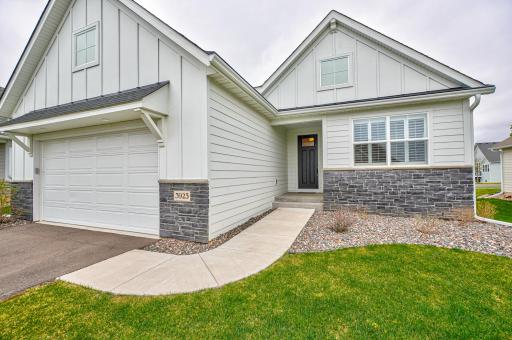 3923 Kokanee Lane N, Lake Elmo, MN 55042