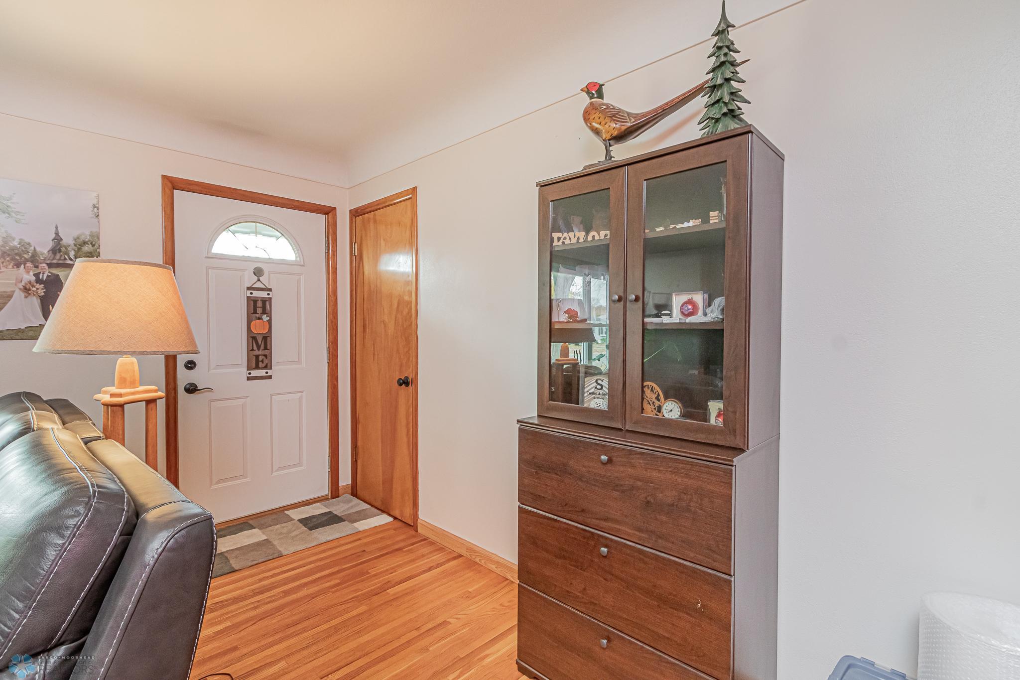 1304 17th Ave S, Moorhead, MN 56560-20.jpg