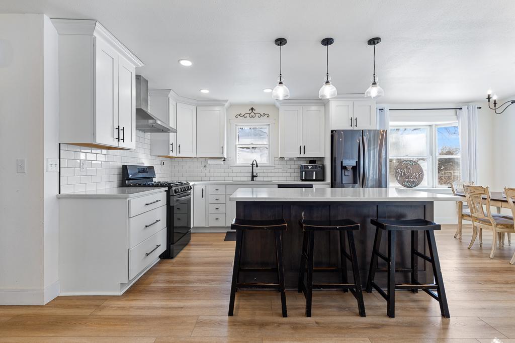 Function and style define this kitchen