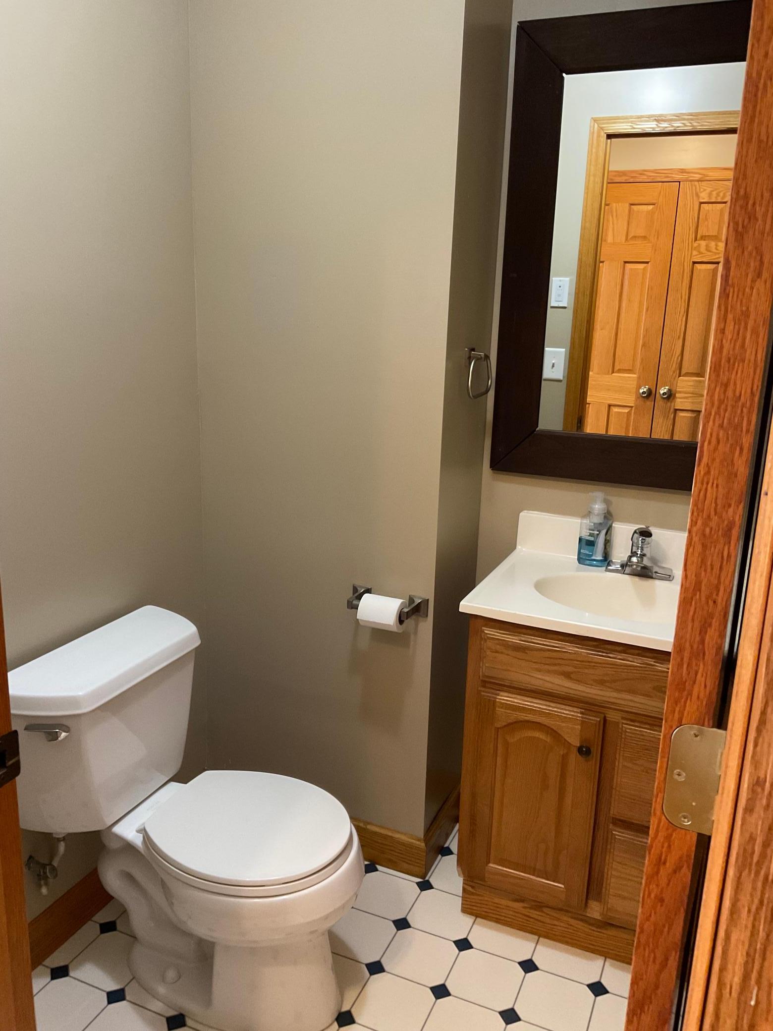 1/2 bath main level