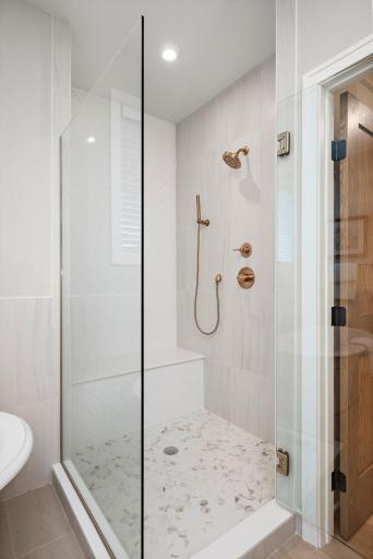 116 Spring Farm Road, Saint Paul, MN 55127