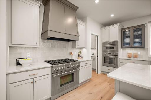 116 Spring Farm Road, Saint Paul, MN 55127