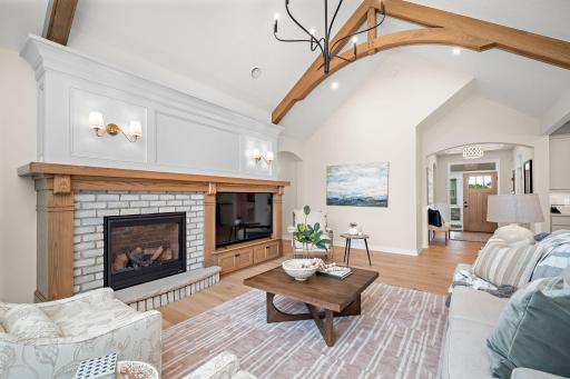 116 Spring Farm Road, Saint Paul, MN 55127