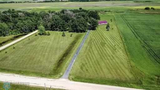 10464 160th Avenue NE, Thief River Falls, MN 56701