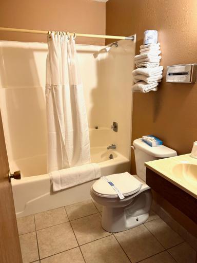 Photo for 806 3rd Street NW, Roseau, MN 56751 - Listing #6673497 806 3rd Street NW, Roseau, MN 56751