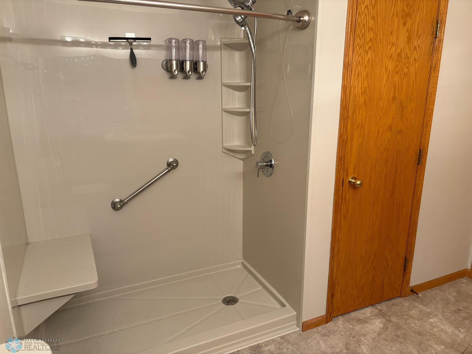Upper level Hollywood bath with new vinyl flooring 2025 and new walk-in shower 2023-view 2.jpg