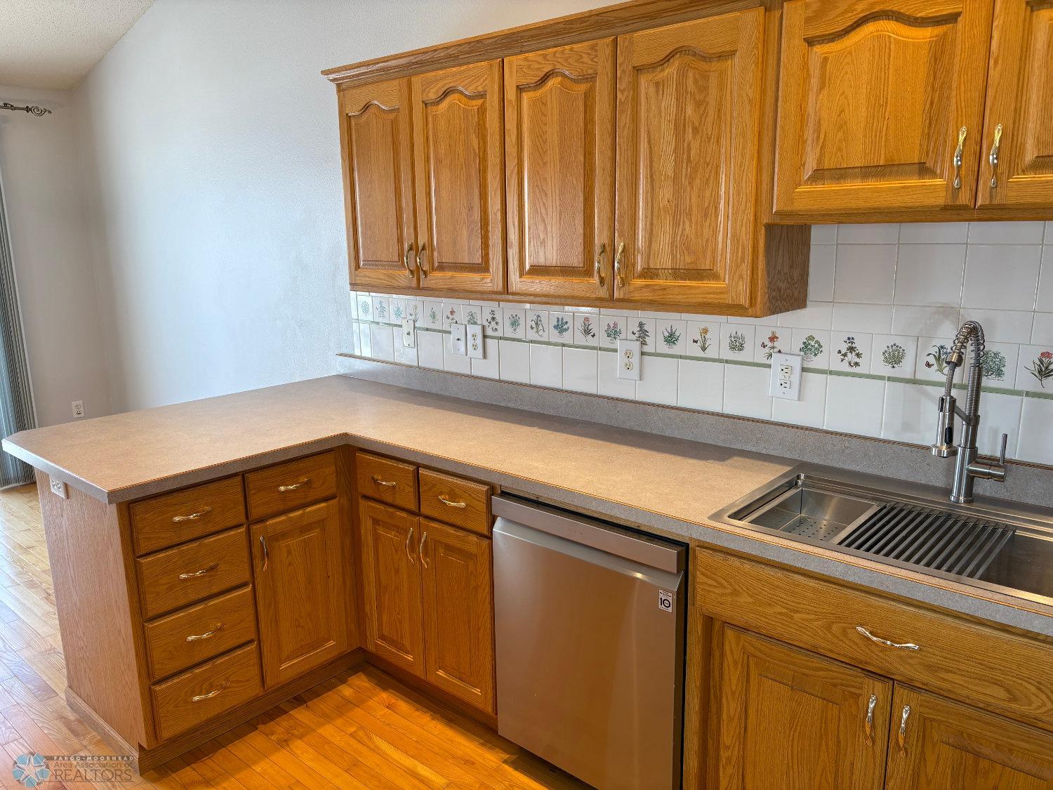 Kitchen reverse view.jpg
