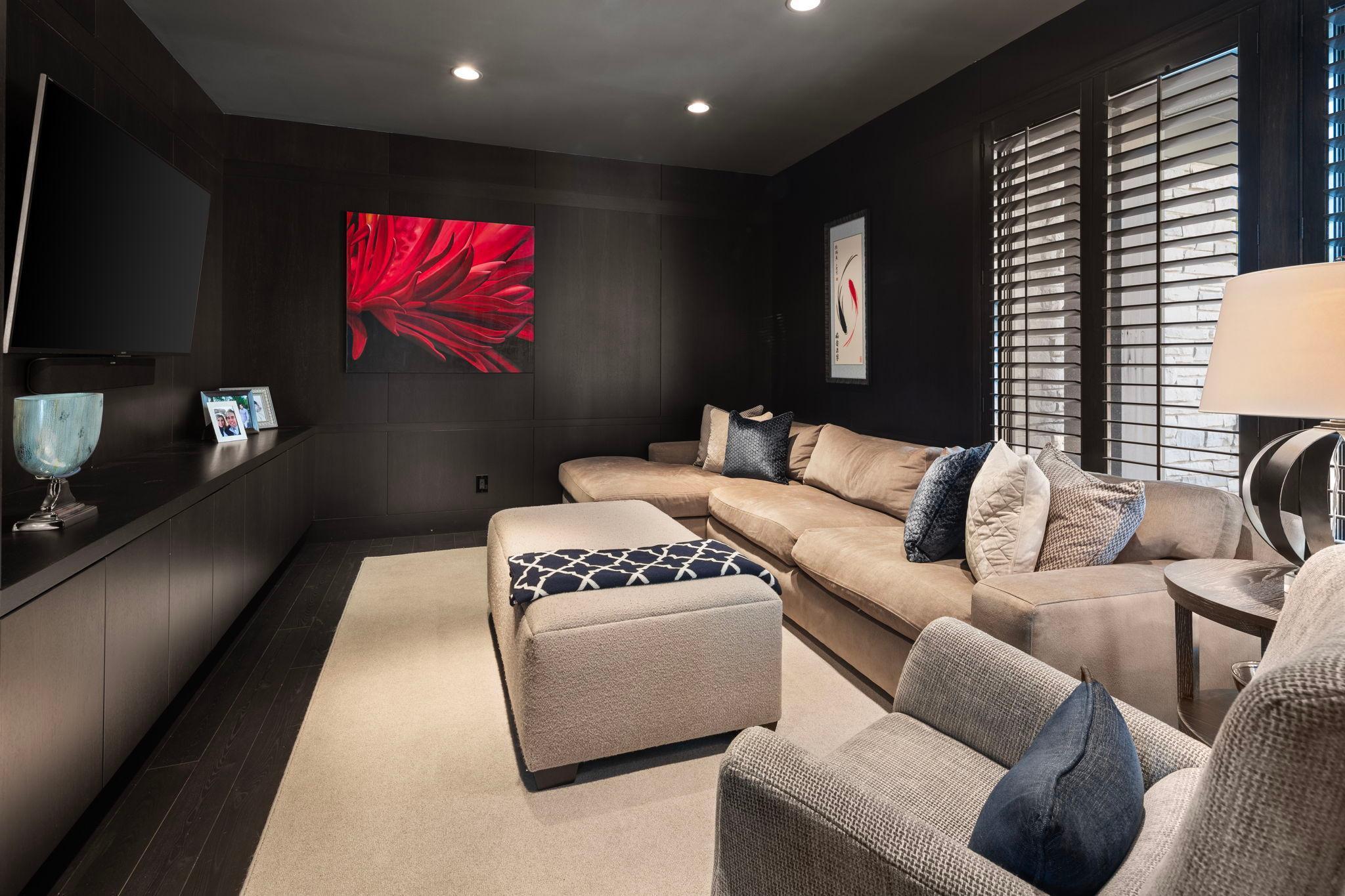 First floor den or home office space