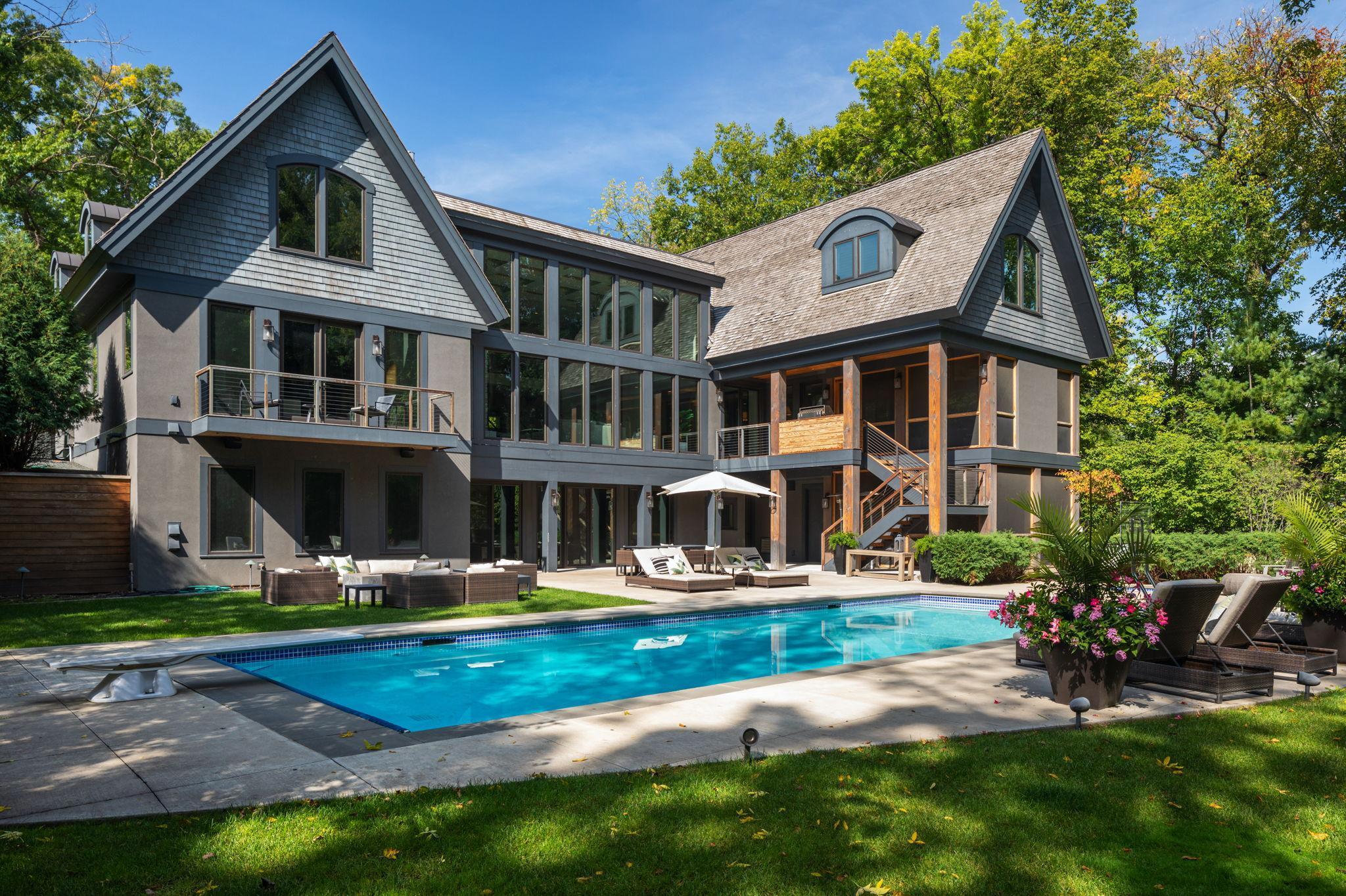 Your own, in town retreat