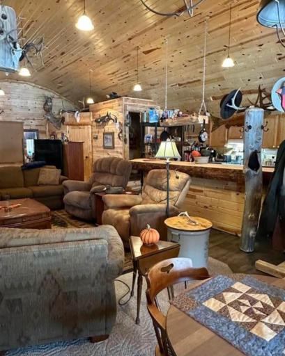 Photo for 5205 Highway 53, Kabetogama, MN 56669 - Listing #6673705 5205 Highway 53, Kabetogama, MN 56669