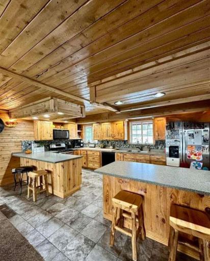 Photo for 5205 Highway 53, Kabetogama, MN 56669 - Listing #6673705 5205 Highway 53, Kabetogama, MN 56669