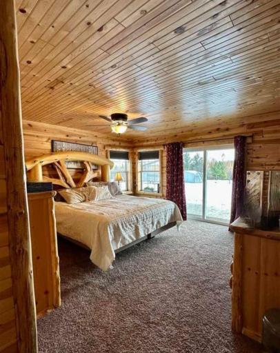 Photo for 5205 Highway 53, Kabetogama, MN 56669 - Listing #6673705 5205 Highway 53, Kabetogama, MN 56669