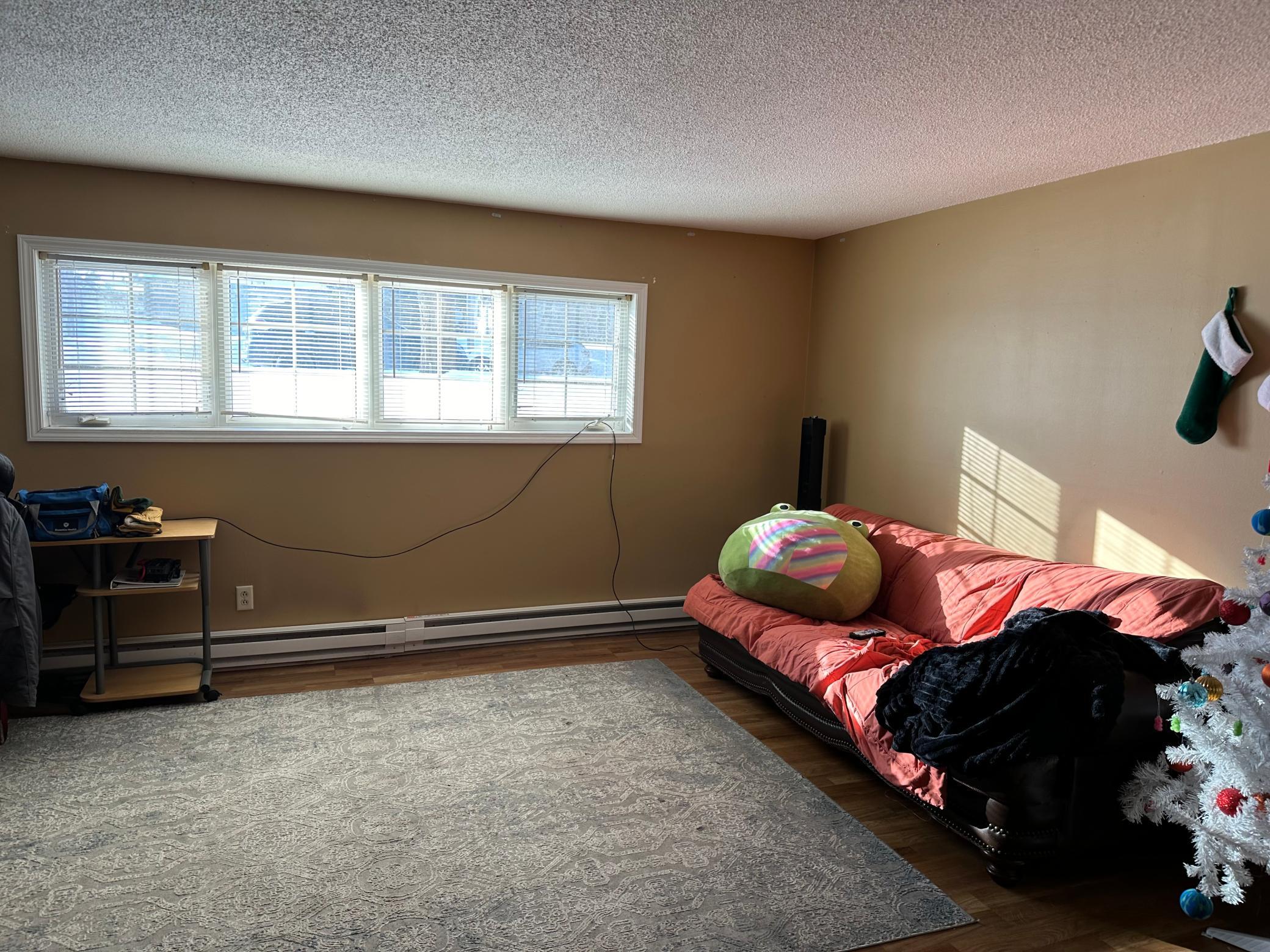 Livingroom.jpg