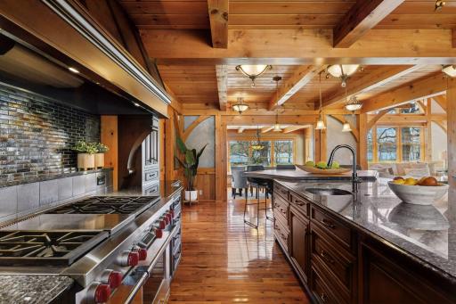 7065 Abbywood Lane, Chaska, MN 55318
