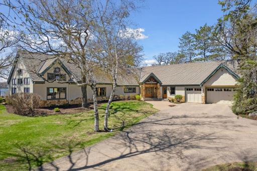 7065 Abbywood Lane, Chaska, MN 55318