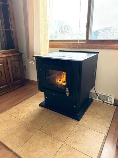 Photo for 103 8th Street SW, Roseau, MN 56751 - Listing #6673902 103 8th Street SW, Roseau, MN 56751
