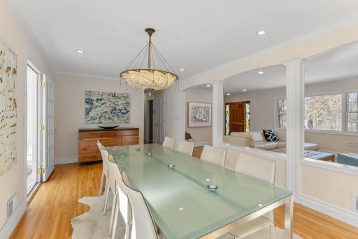 13907 Spring Lake Road, Minnetonka, MN 55345