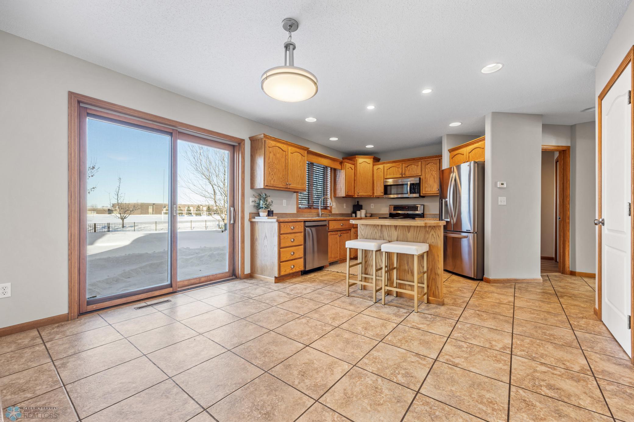 Dining/Kitchen