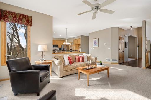 7509 Bent Bow Trail, Chanhassen, MN 55317