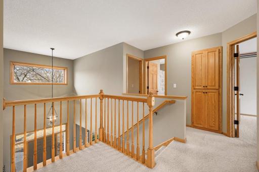 7509 Bent Bow Trail, Chanhassen, MN 55317