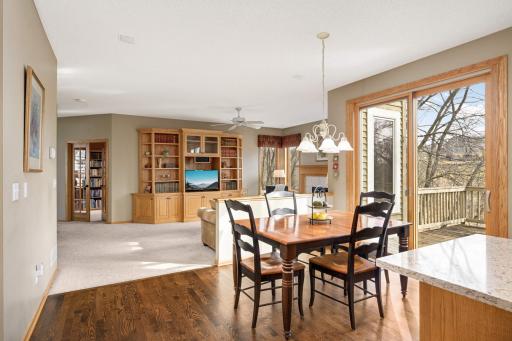 7509 Bent Bow Trail, Chanhassen, MN 55317