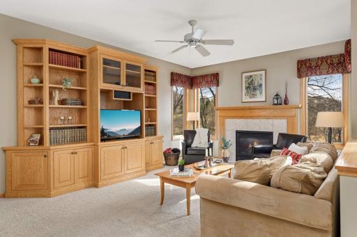 7509 Bent Bow Trail, Chanhassen, MN 55317