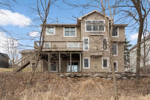 7509 Bent Bow Trail, Chanhassen, MN 55317