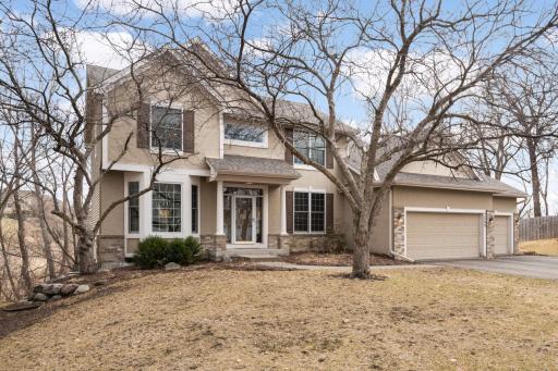 7509 Bent Bow Trail, Chanhassen, MN 55317