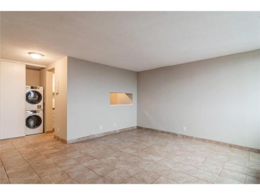 1181 Edgcumbe Road, 1408, Saint Paul, MN 55105