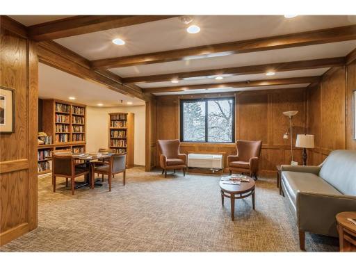 1181 Edgcumbe Road, 1408, Saint Paul, MN 55105