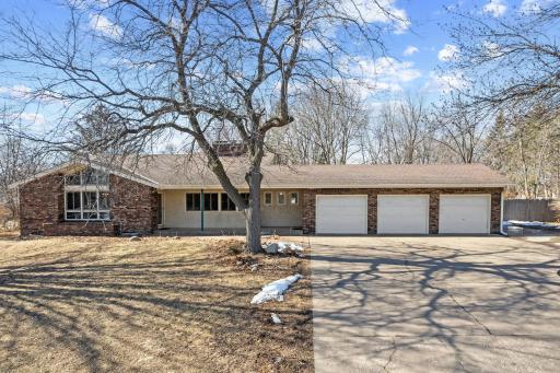 Lakefront with out the lakefront price or taxes!