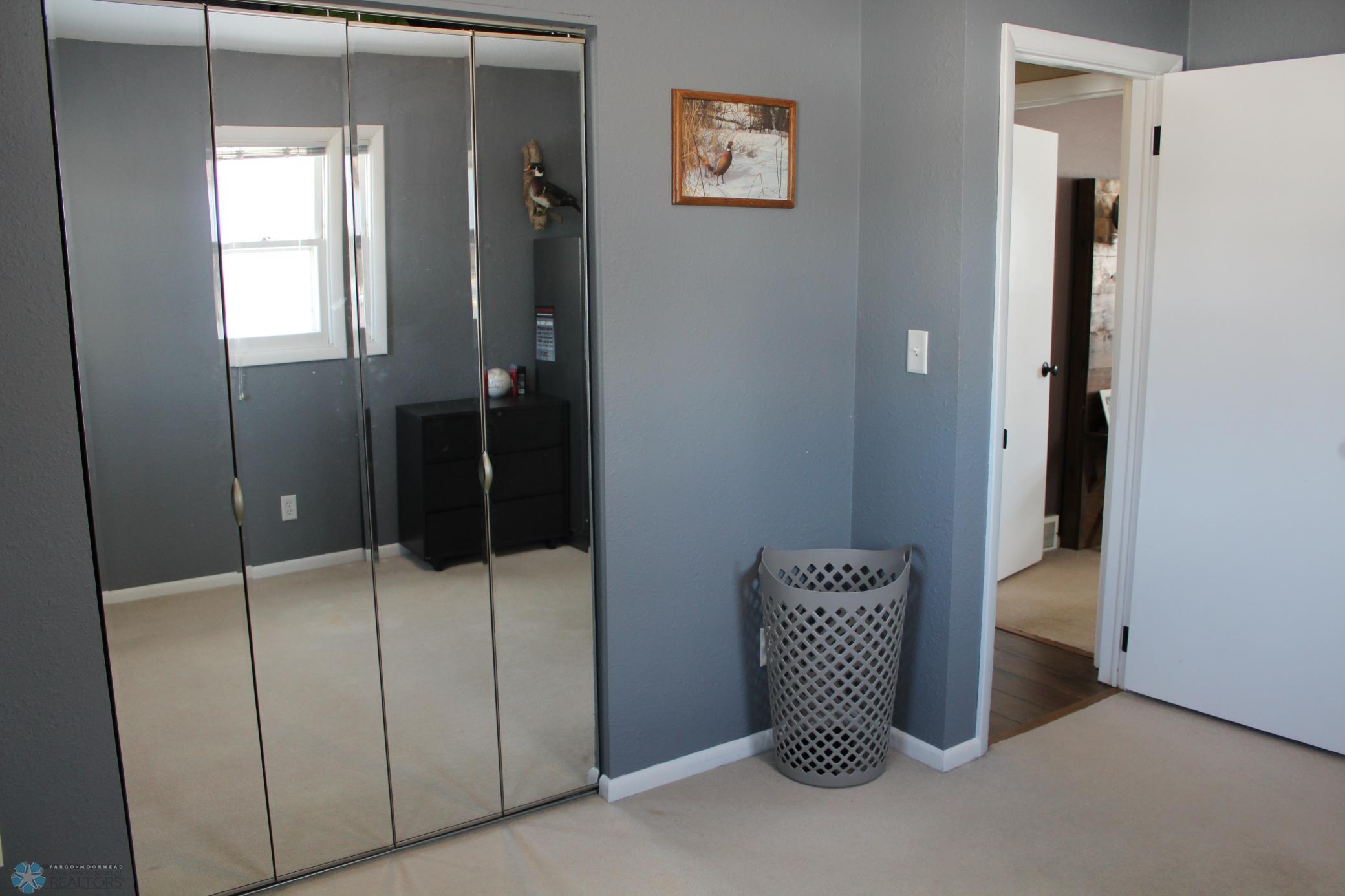 Upper NE bedroom