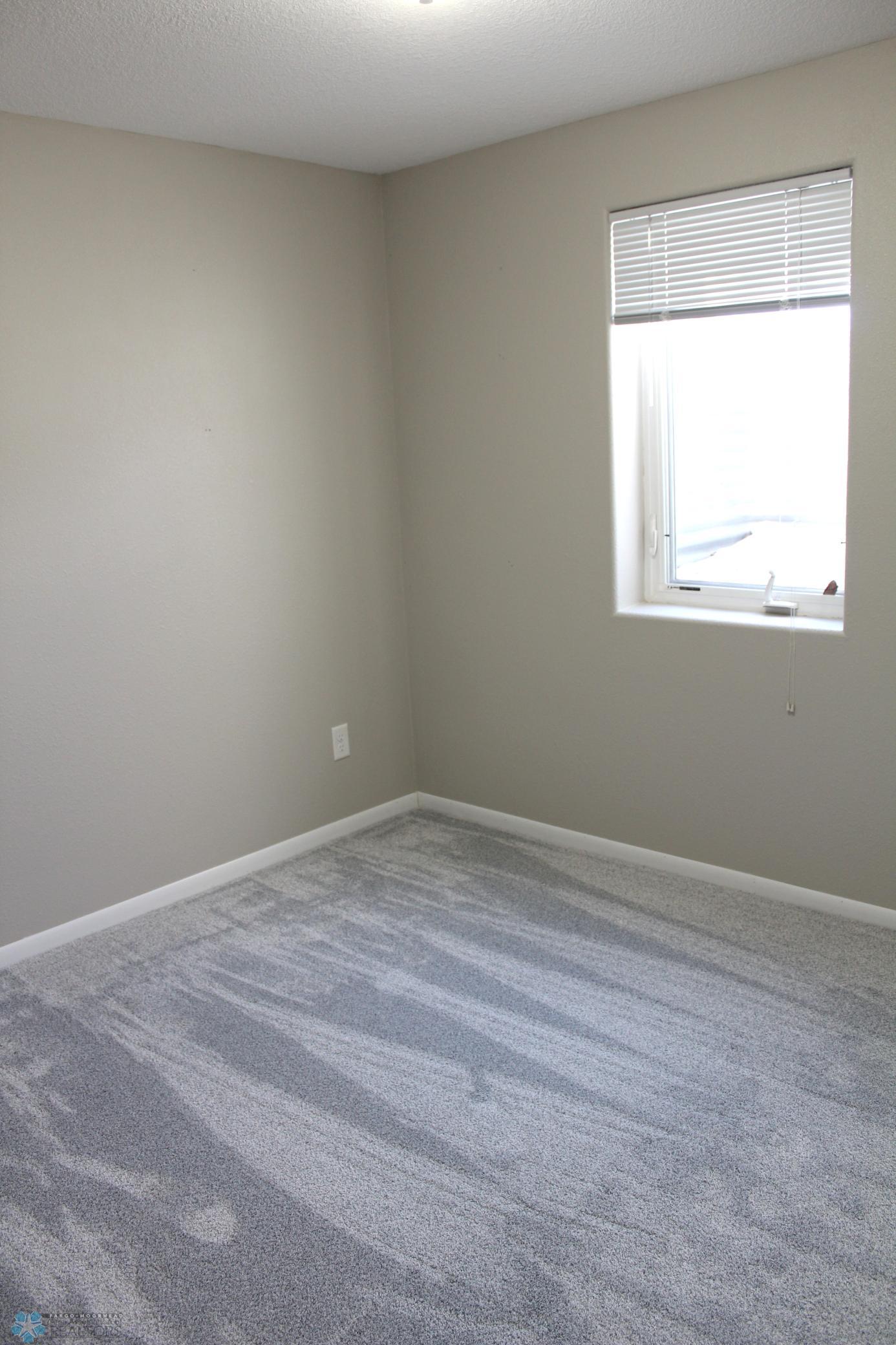 Lower SW bedroom
