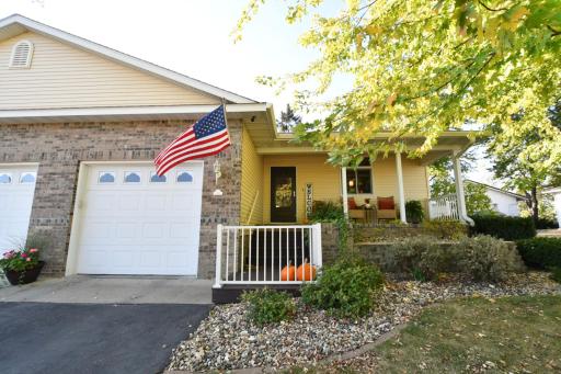 1005 W 6th Street, Zumbrota, MN 55992