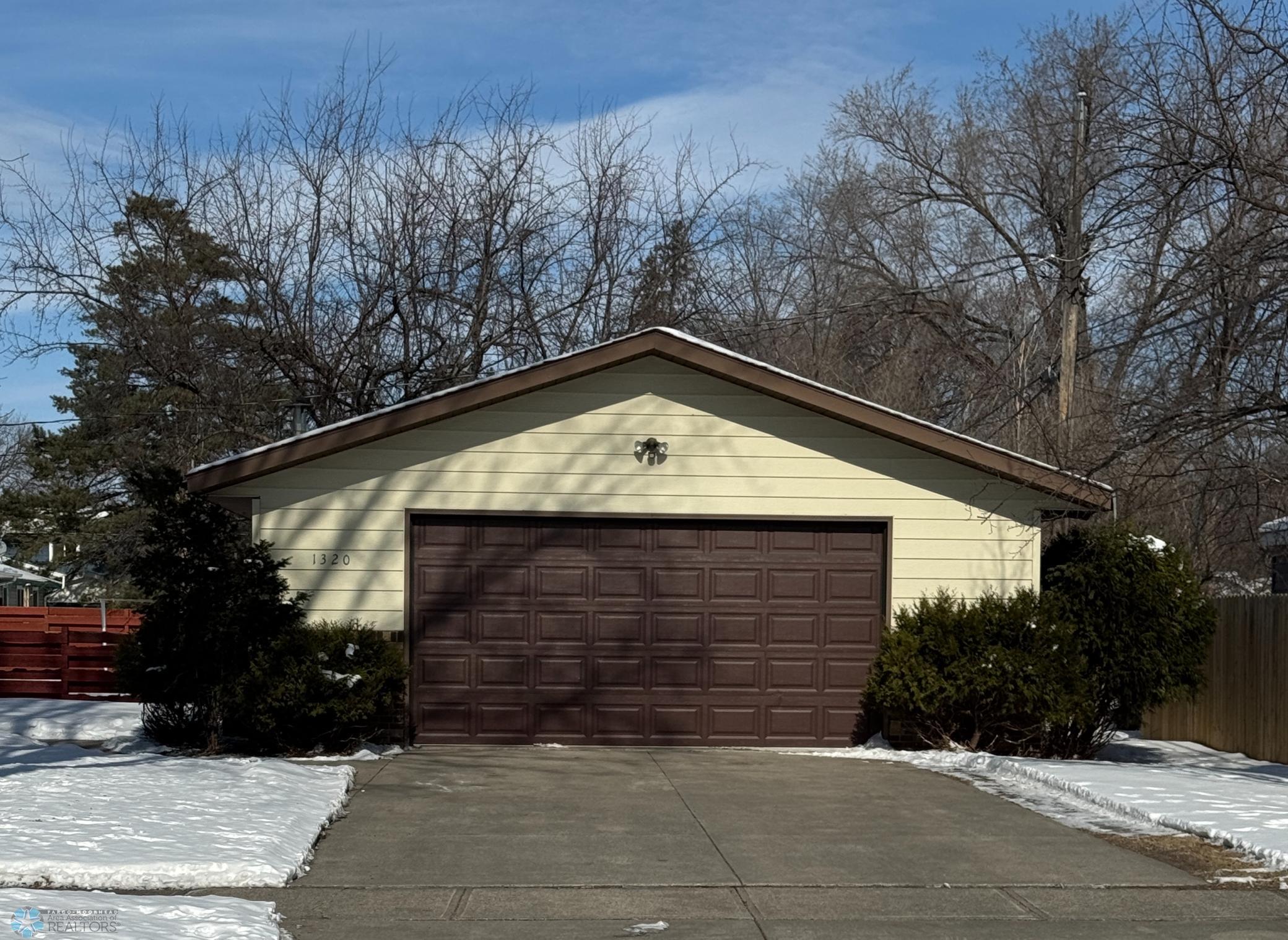 Double Car Garage