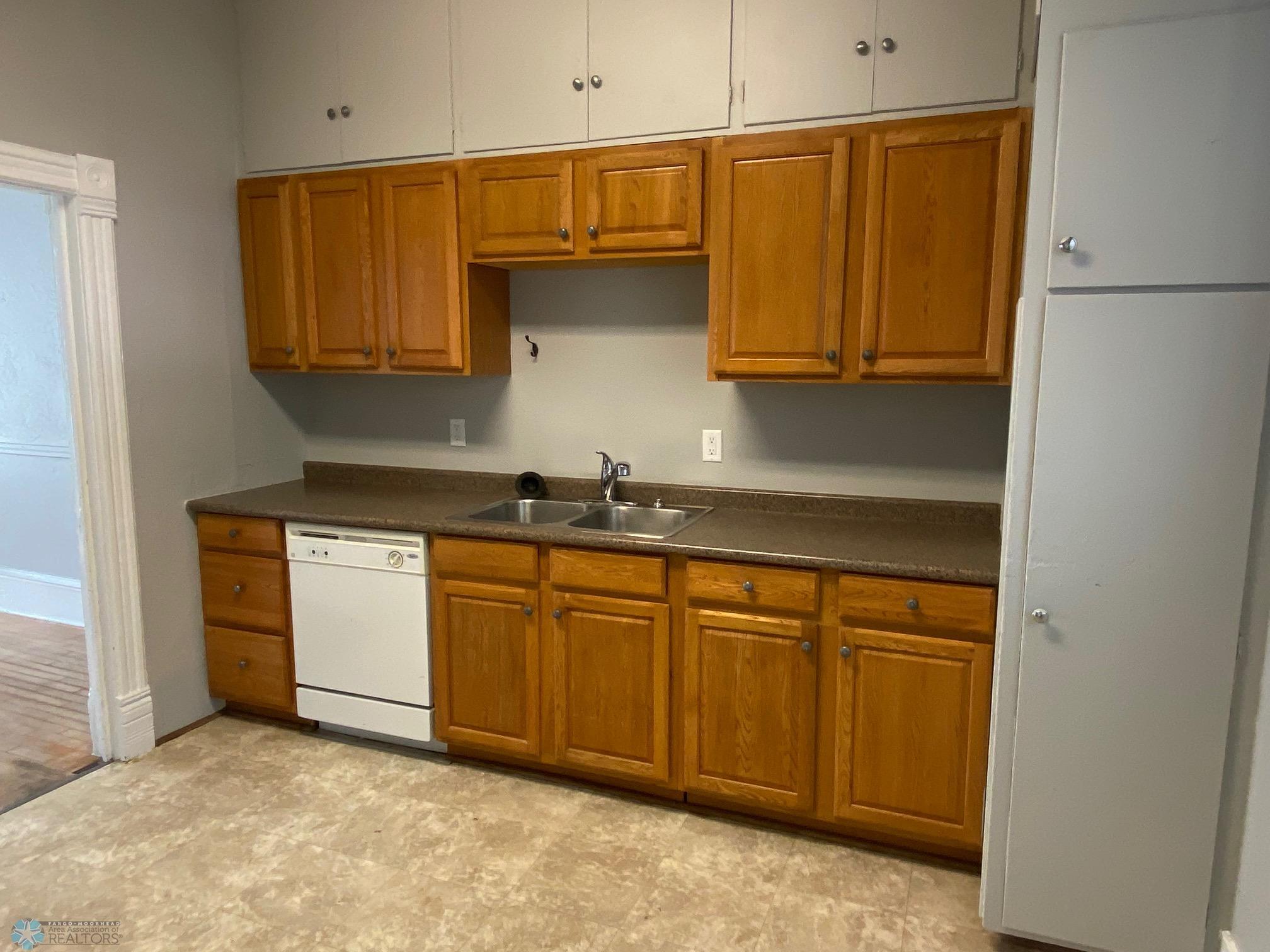 unit 1 main floor