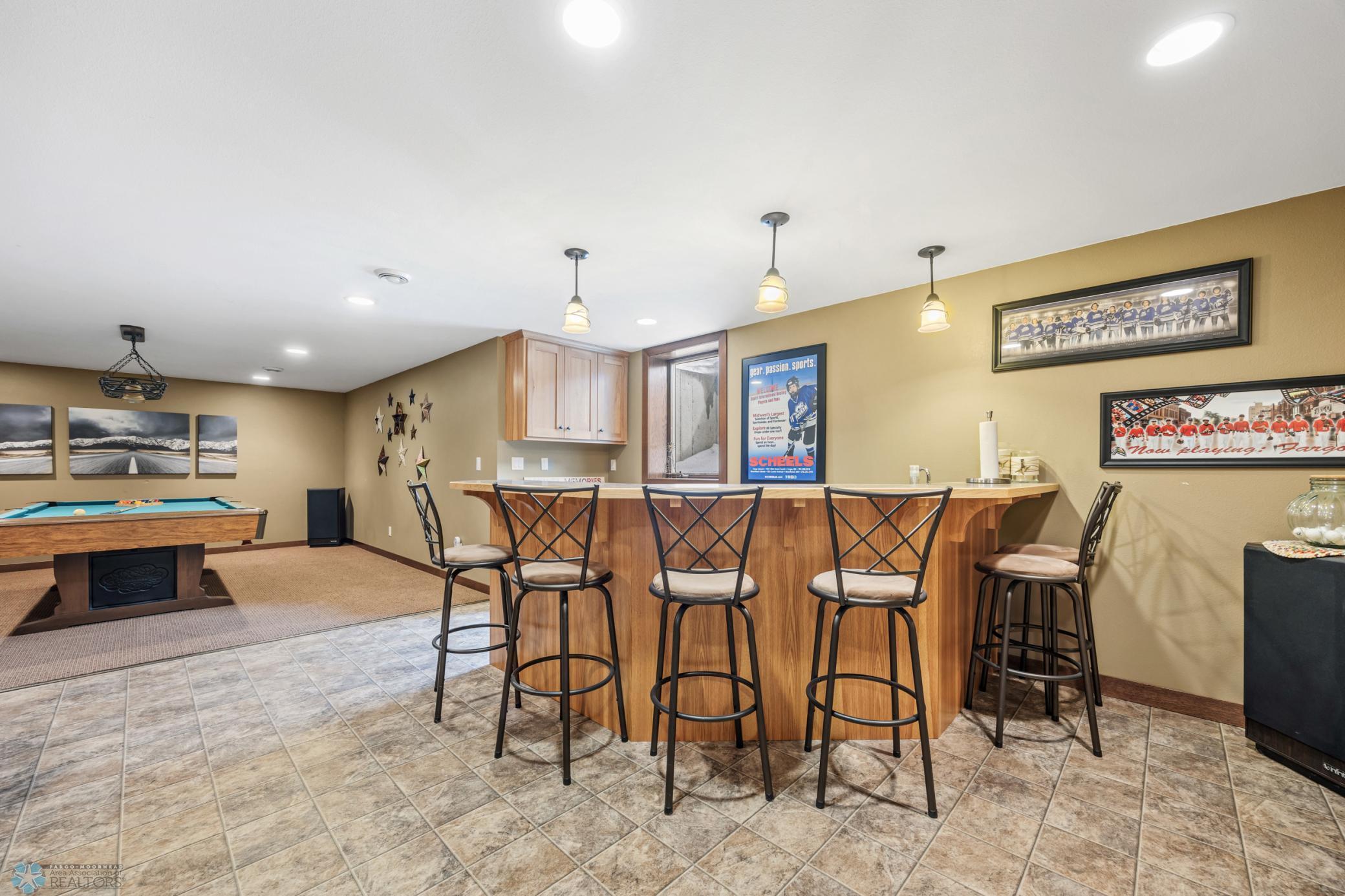 Family Room Wet Bar