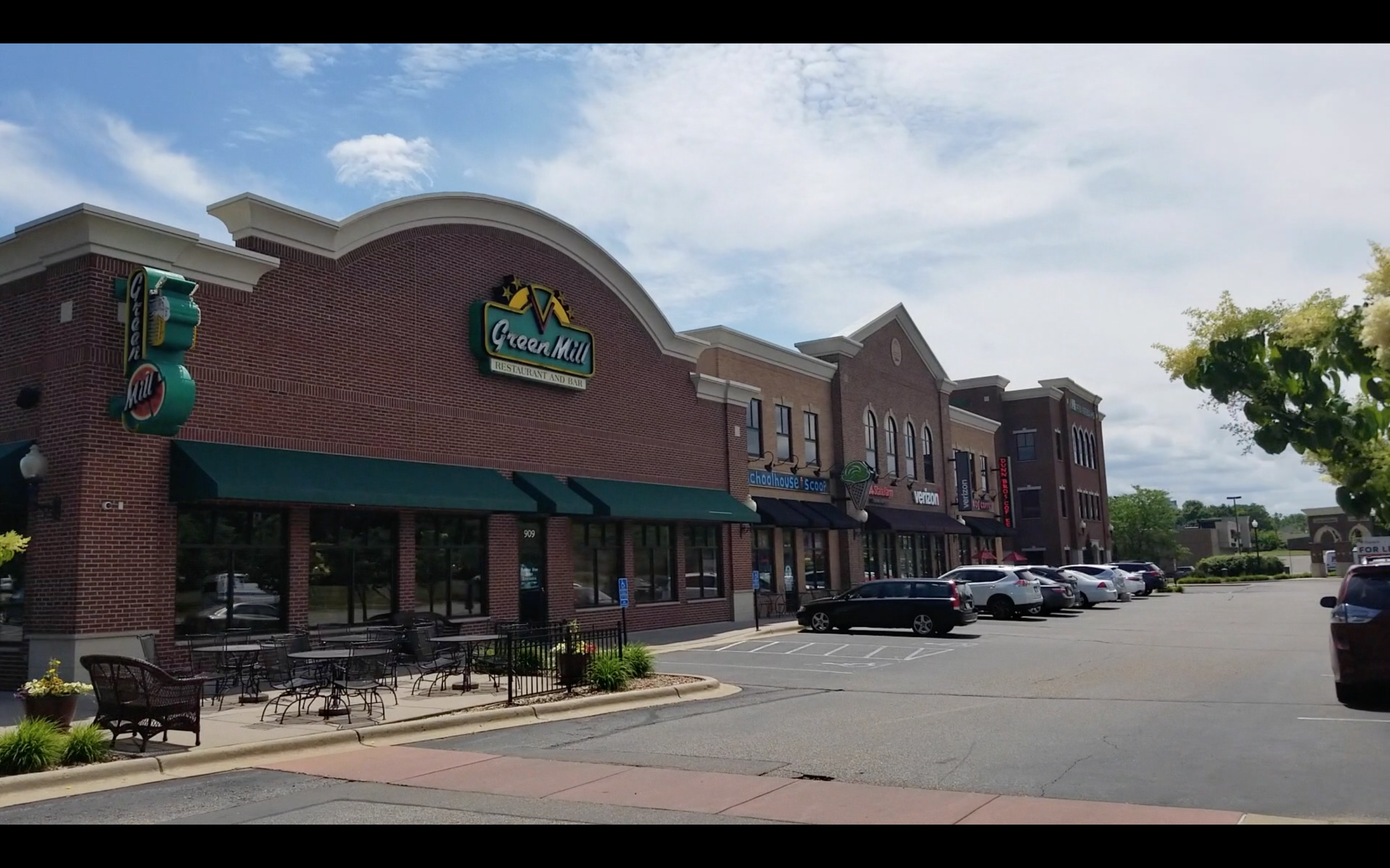 School House Square Shopping