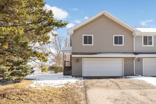 16860 Grenadier Avenue, Lakeville, MN 55044