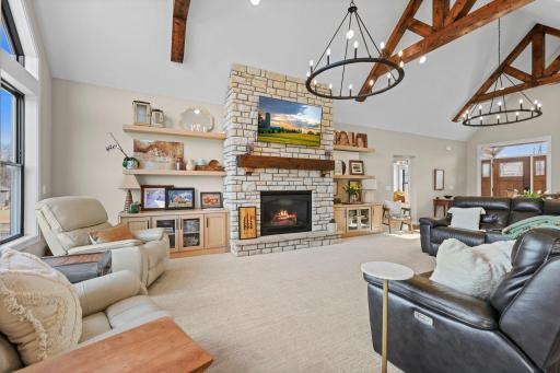 19986 Unity Street NW, Oak Grove, MN 55011