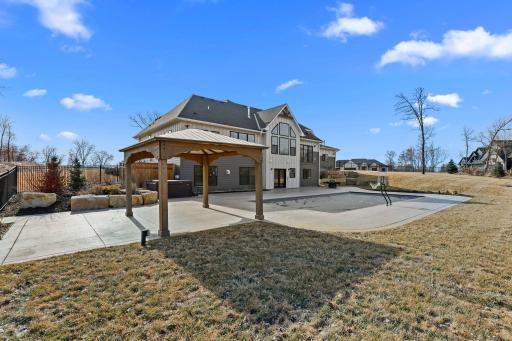 19986 Unity Street NW, Oak Grove, MN 55011