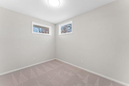 1128 County Road B E, Saint Paul, MN 55109