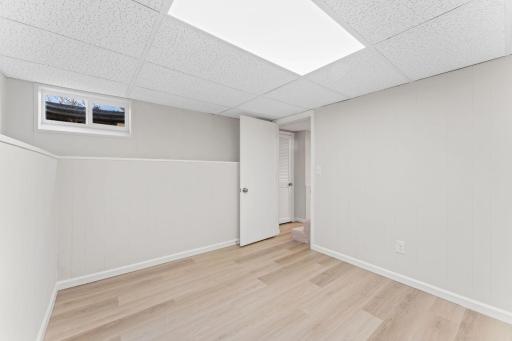 1128 County Road B E, Saint Paul, MN 55109