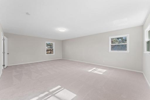 1128 County Road B E, Saint Paul, MN 55109