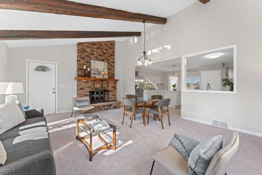 1128 County Road B E, Saint Paul, MN 55109