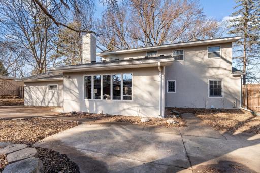 1128 County Road B E, Saint Paul, MN 55109
