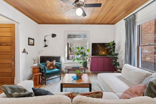 2100 Garfield Avenue, 1, Minneapolis, MN 55405