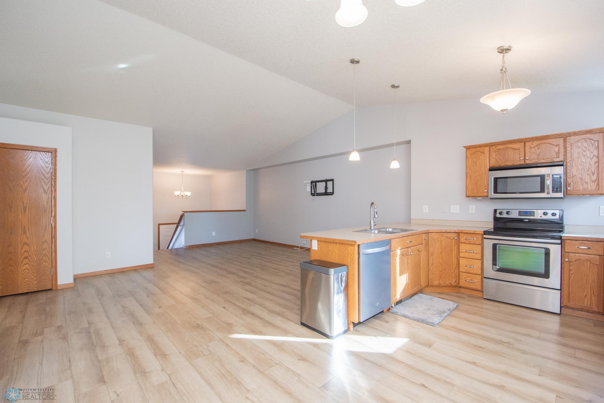 Dining room to living room